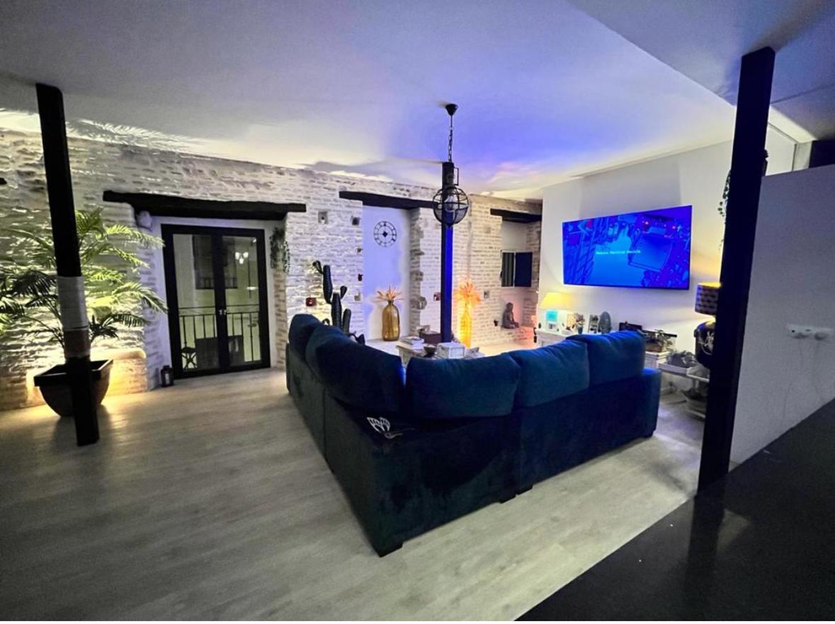 Casa Duque Compartida Familiar 2- Habitacion Bano Propio Sevilla Bagian luar foto